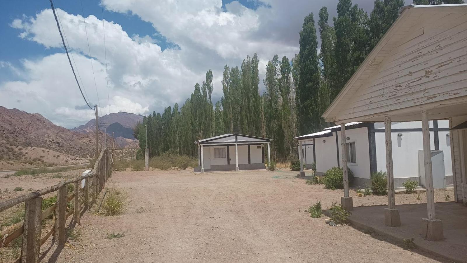 Cabanas De Los Andes Uspallata Exterior photo
