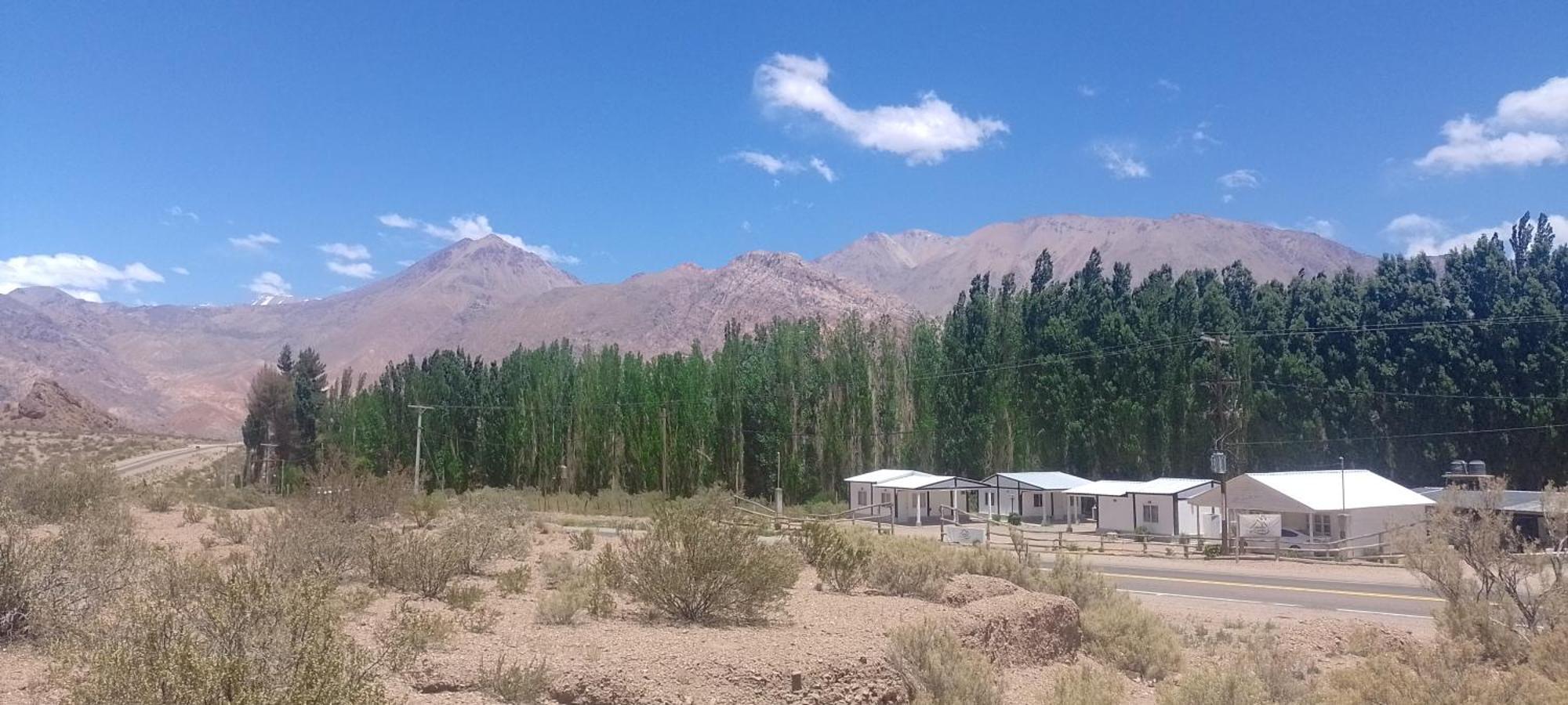 Cabanas De Los Andes Uspallata Exterior photo